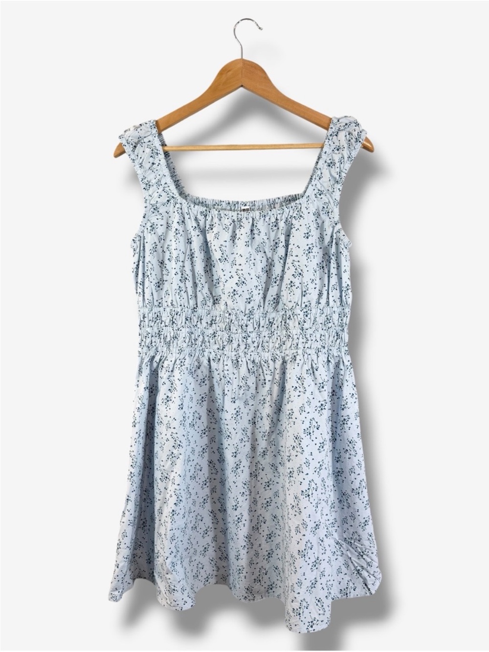 Uniqlo Blue Floral Square Neck Dress Size L Sleeveless Smocked Cottagecore
